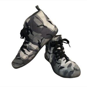 Taxi Black Grey Camouflage Camo HIGH TOP sneakers Shoes Size 8